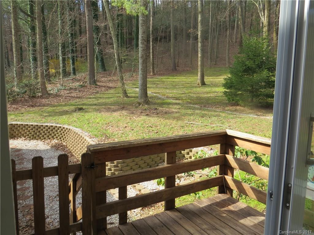 423 Comet Drive - Photo 4