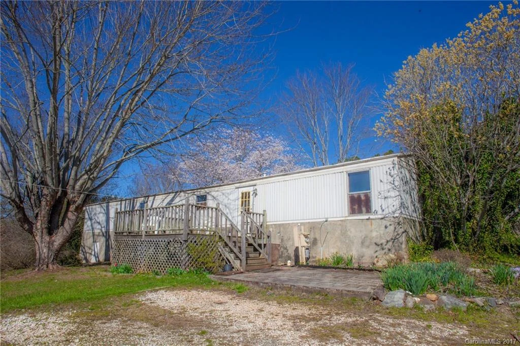 140 Green Acres Drive #19
