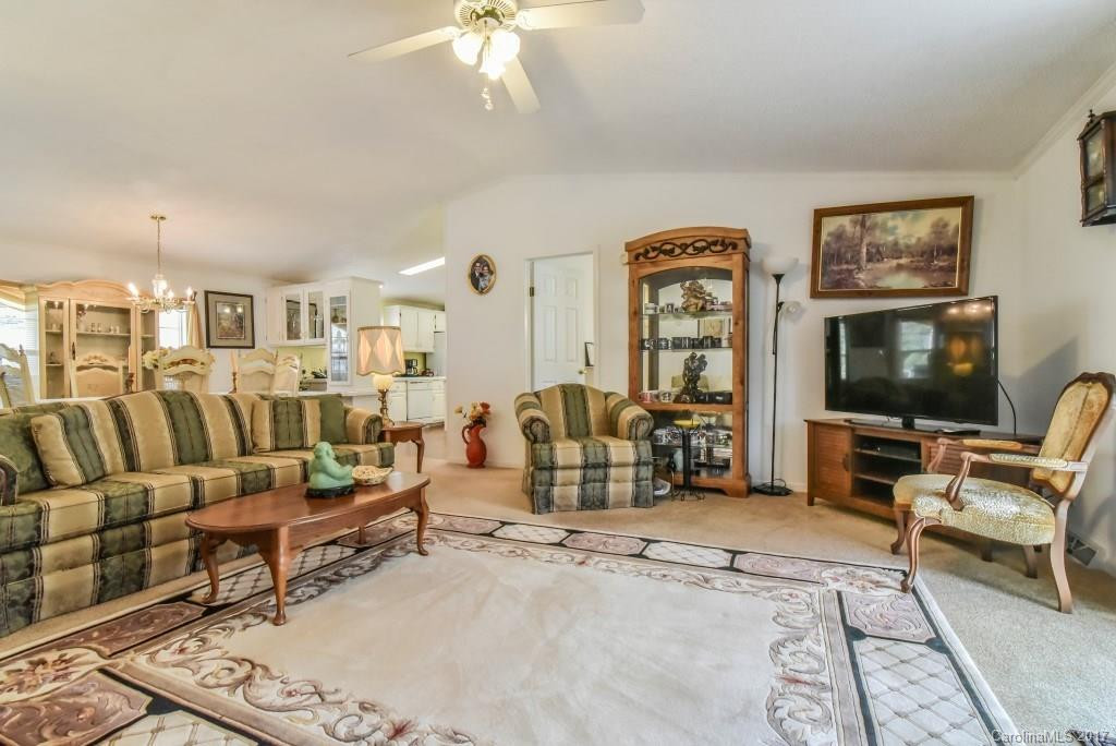 48 Dogwood Knoll - Photo 18