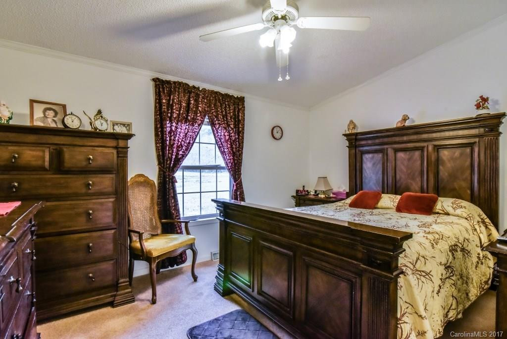 48 Dogwood Knoll - Photo 9