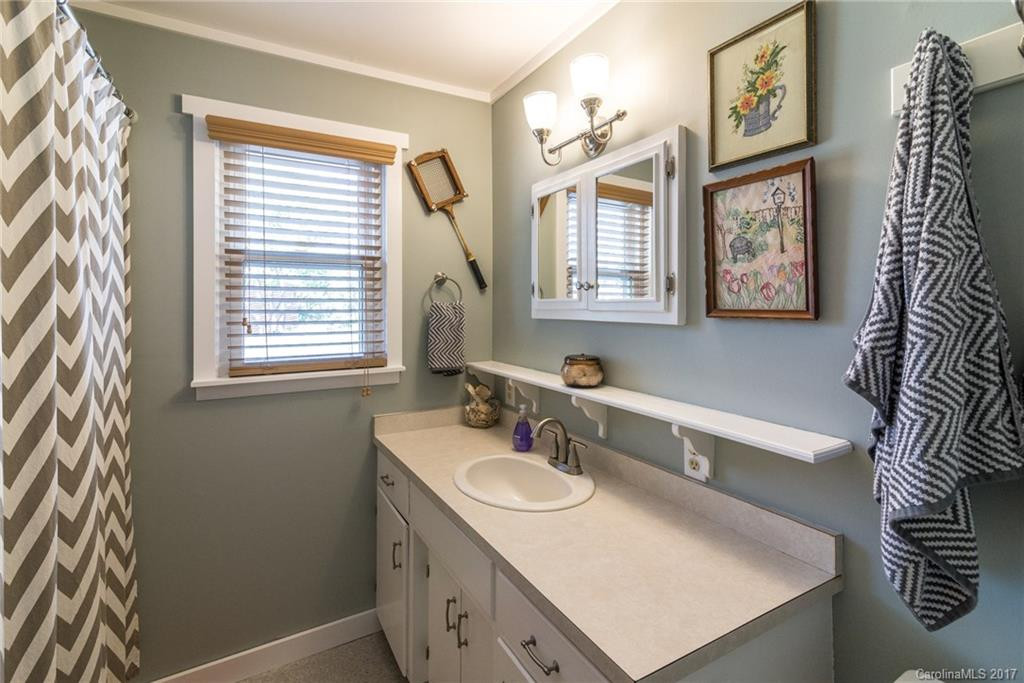 152 Woodland Road - Photo 3