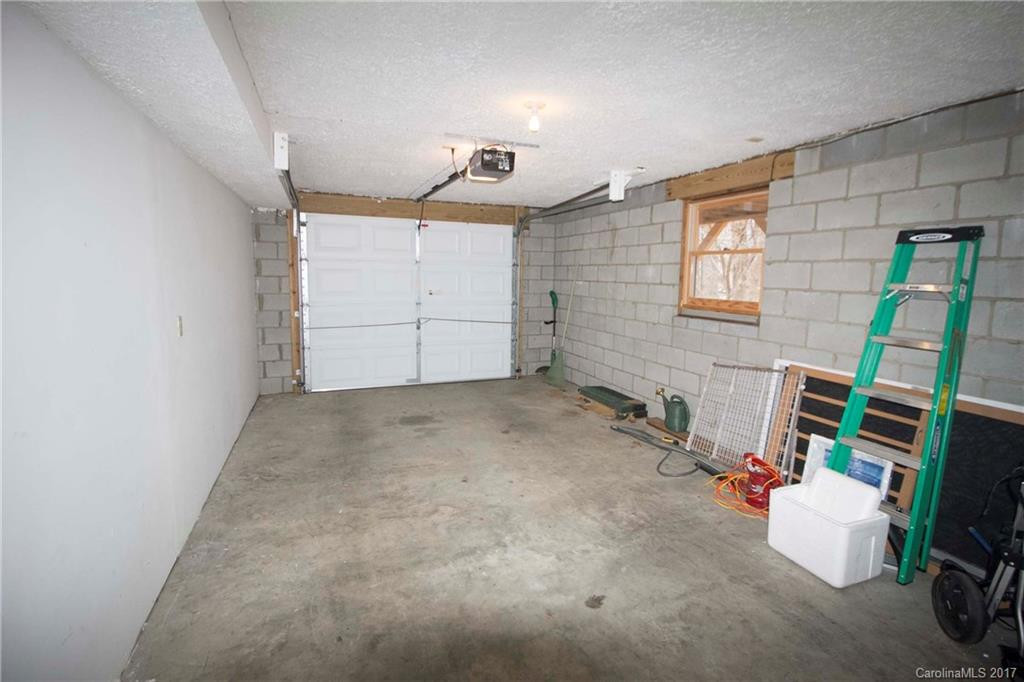 193 Valley Creek Drive - Photo 11