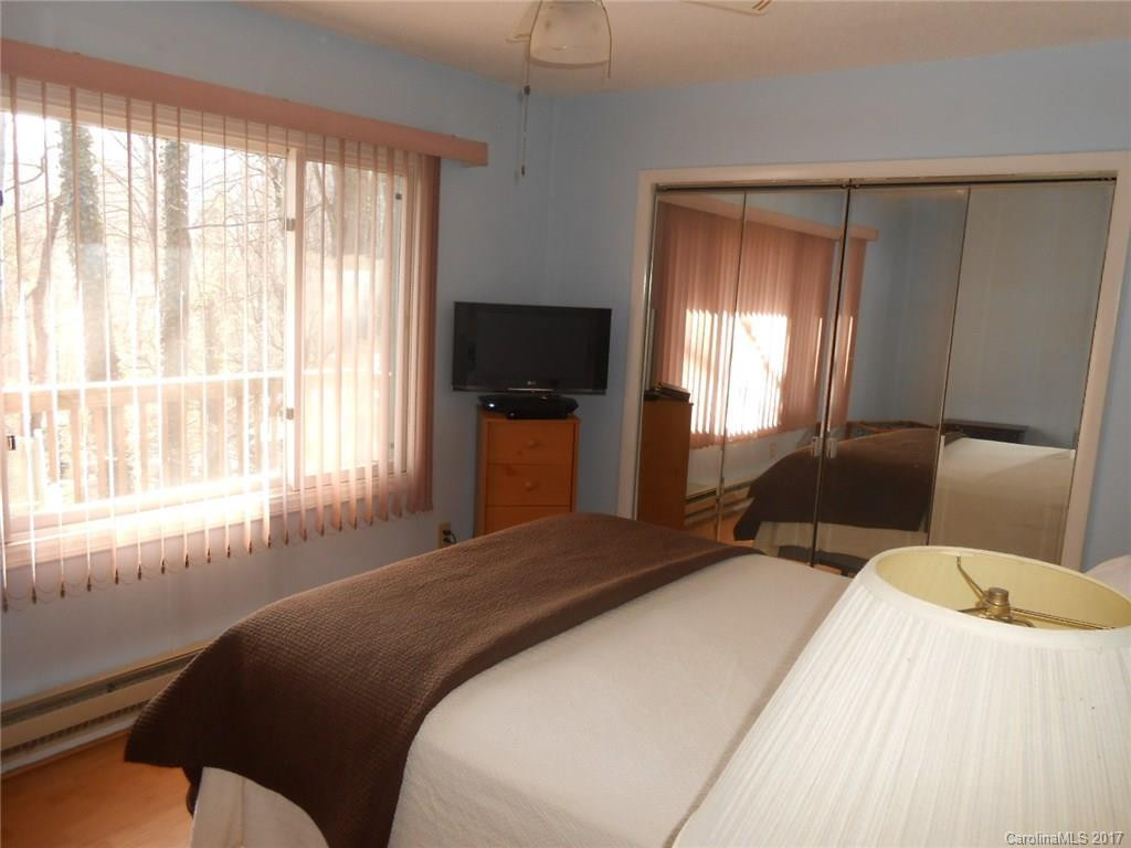 662 Locust Drive #25B - Photo 10