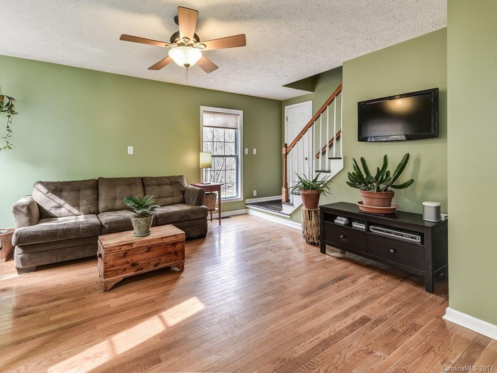 23 Morrow Drive - Photo 4
