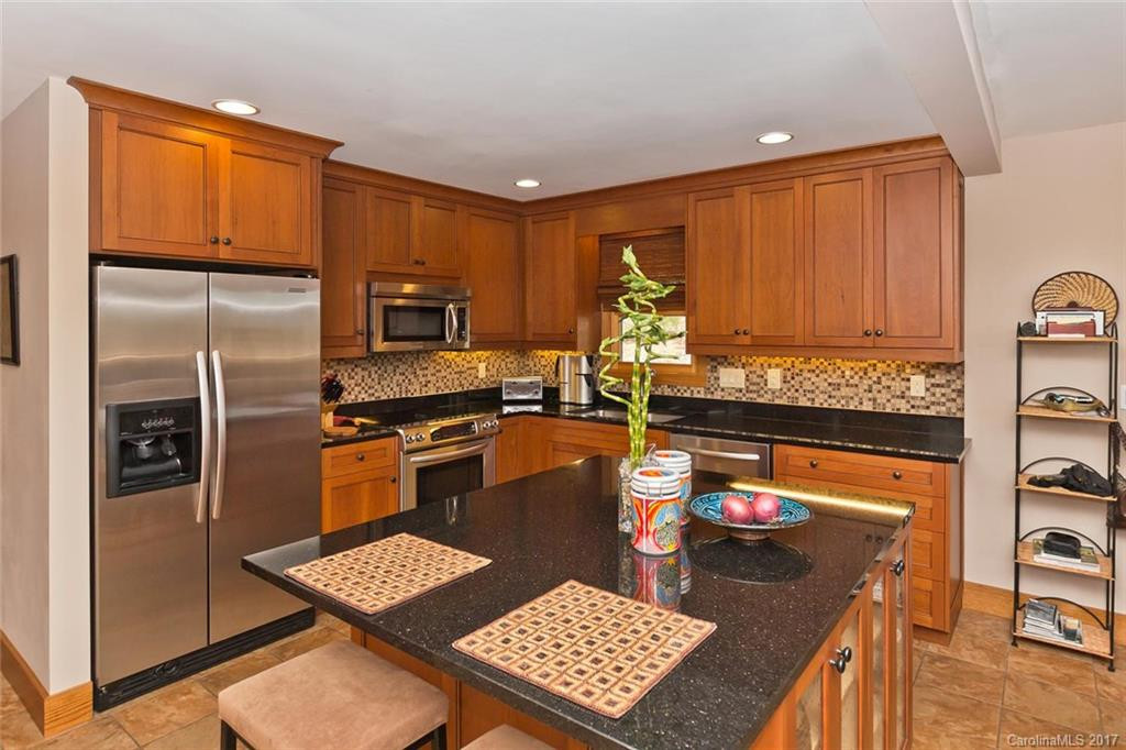 102 Sunset Hills Court - Photo 17
