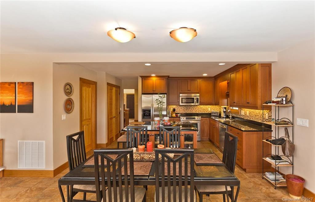 102 Sunset Hills Court - Photo 18