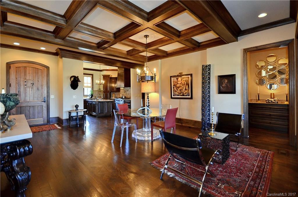 24 Village Oak Drive #6 - Photo 5