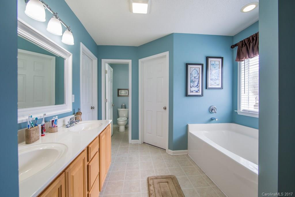 78 Woodfern Road #19 - Photo 13