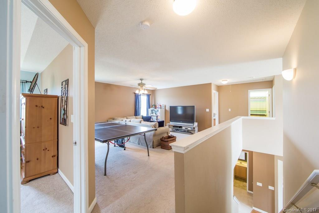 78 Woodfern Road #19 - Photo 15