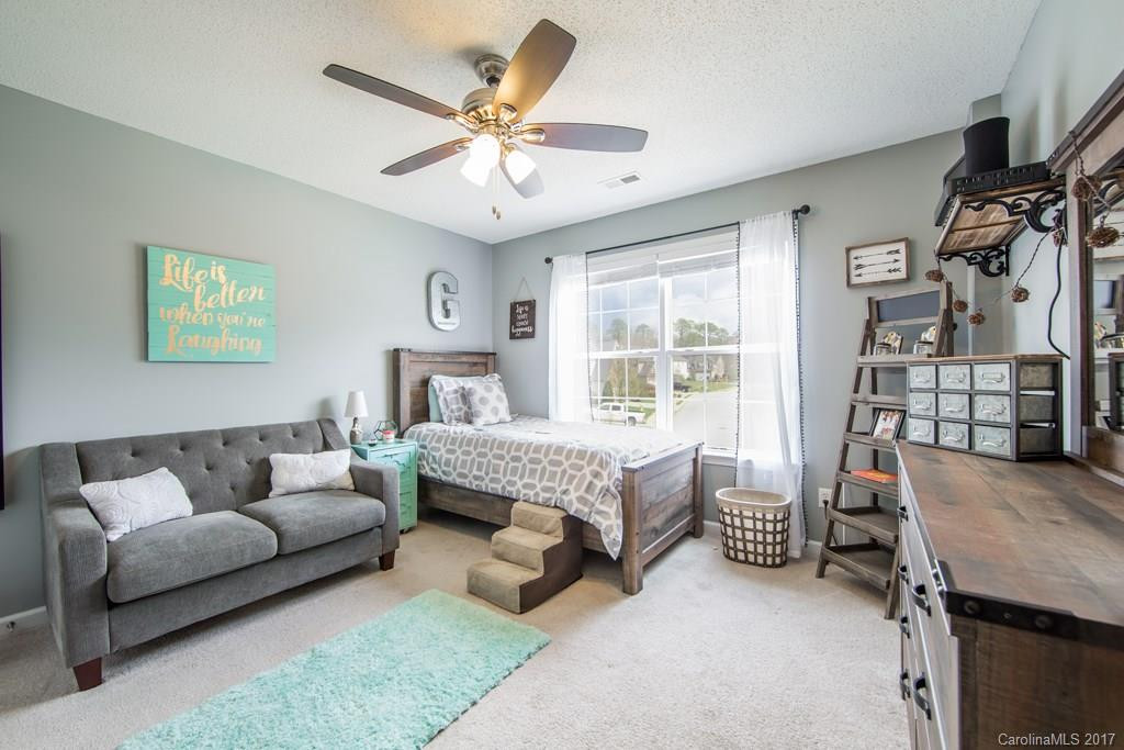 78 Woodfern Road #19 - Photo 19