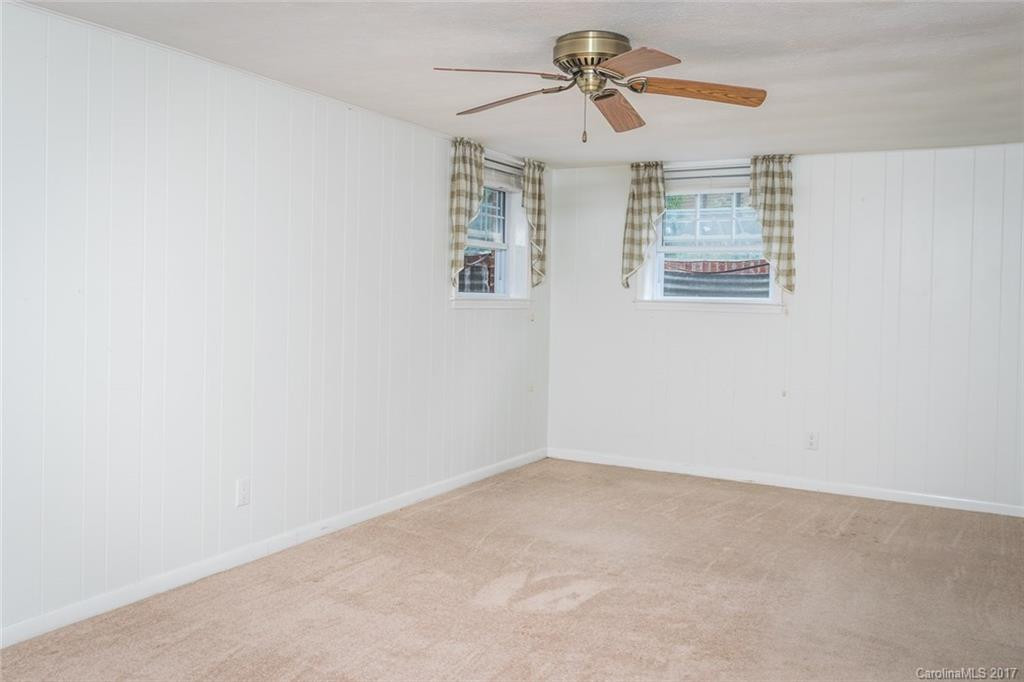 550 Brickyard Road - Photo 18