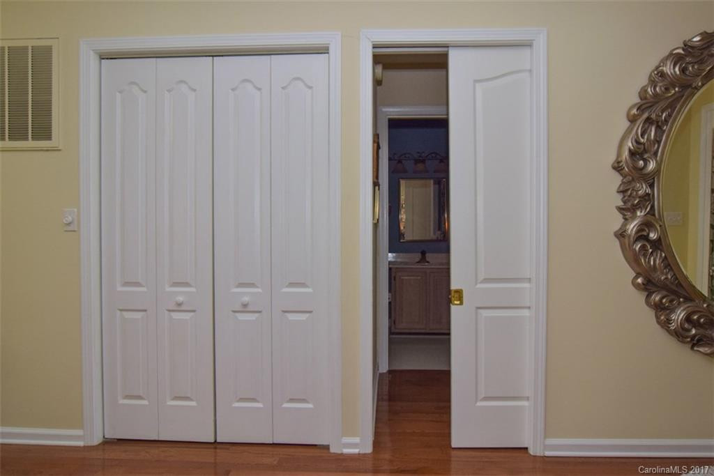 917 Kanuga Road #917 - Photo 16