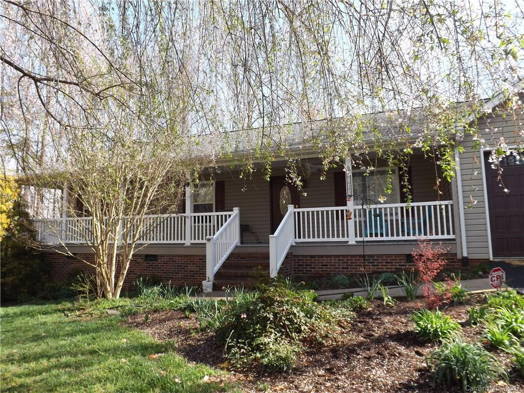 4233 Oakland Drive