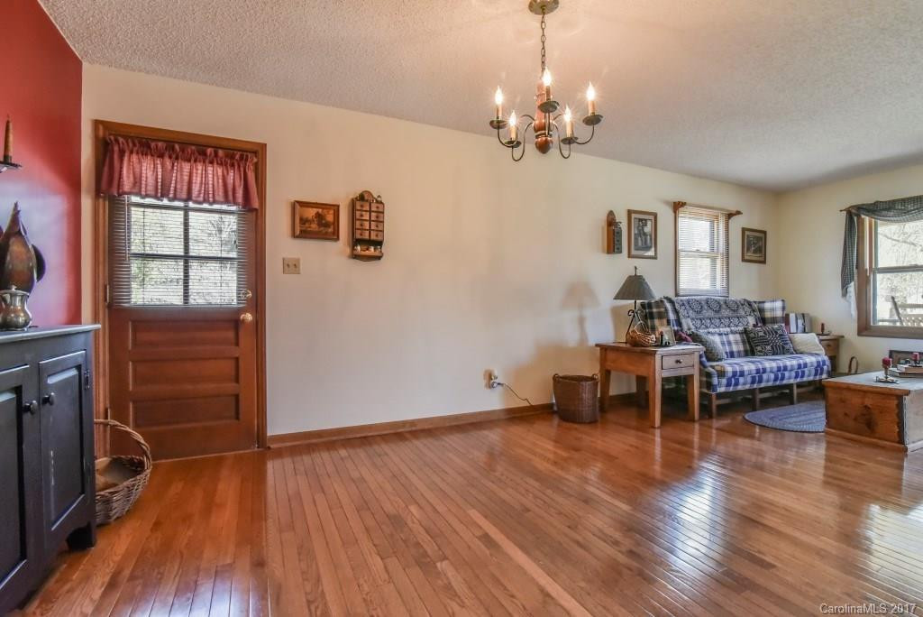 115 Alexander Avenue - Photo 9