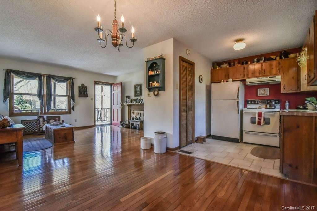 115 Alexander Avenue - Photo 10