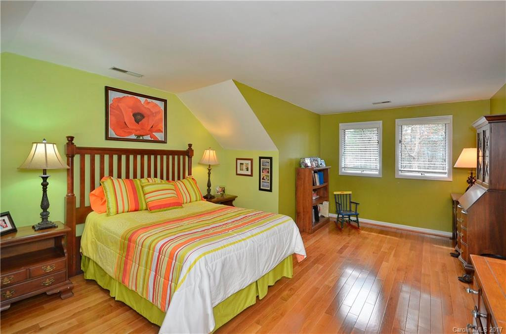 44 Ravenwood Drive - Photo 18