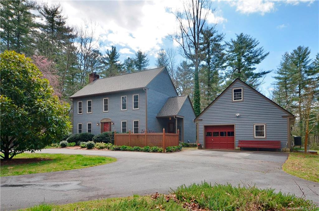 44 Ravenwood Drive - Photo 3