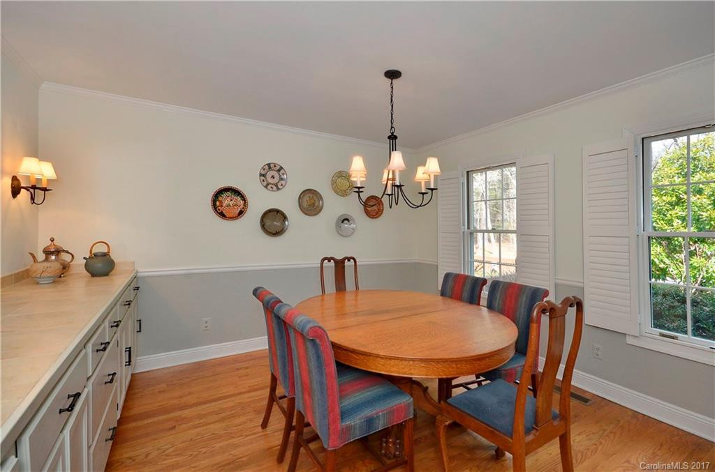 44 Ravenwood Drive - Photo 4