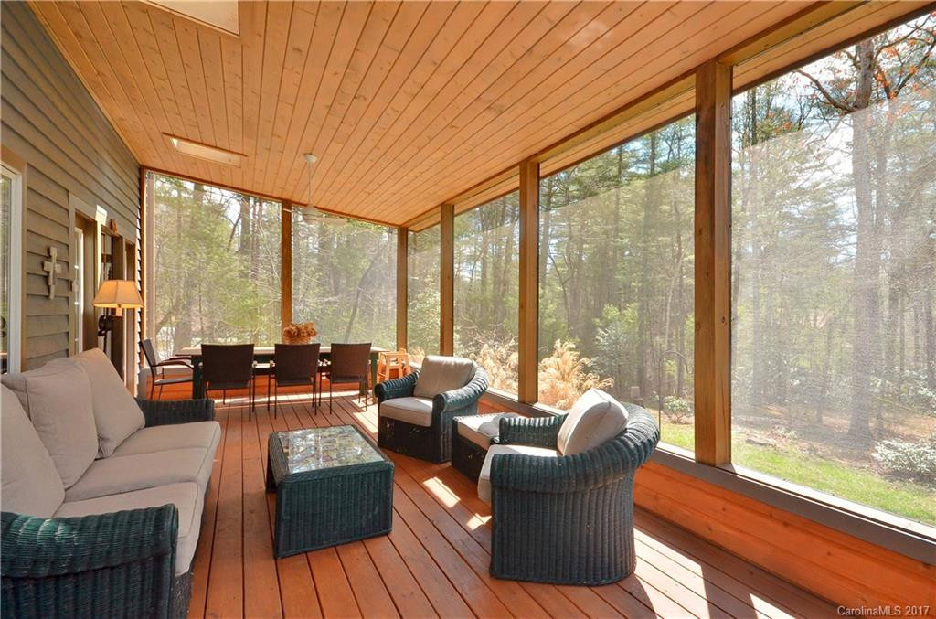 44 Ravenwood Drive - Photo 9
