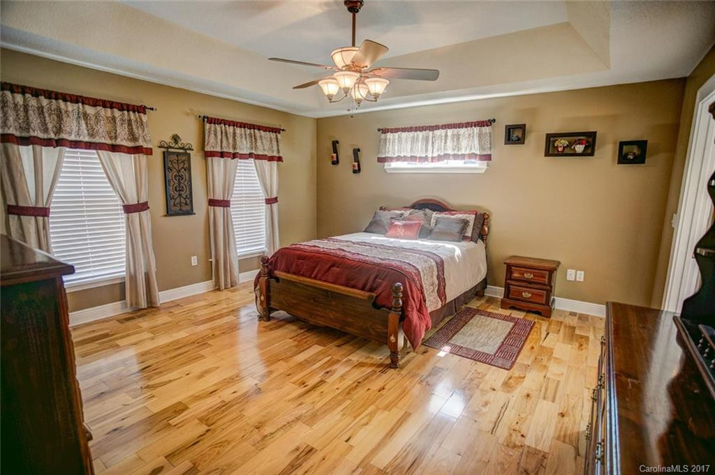 25 Carl Roberts Road - Photo 5