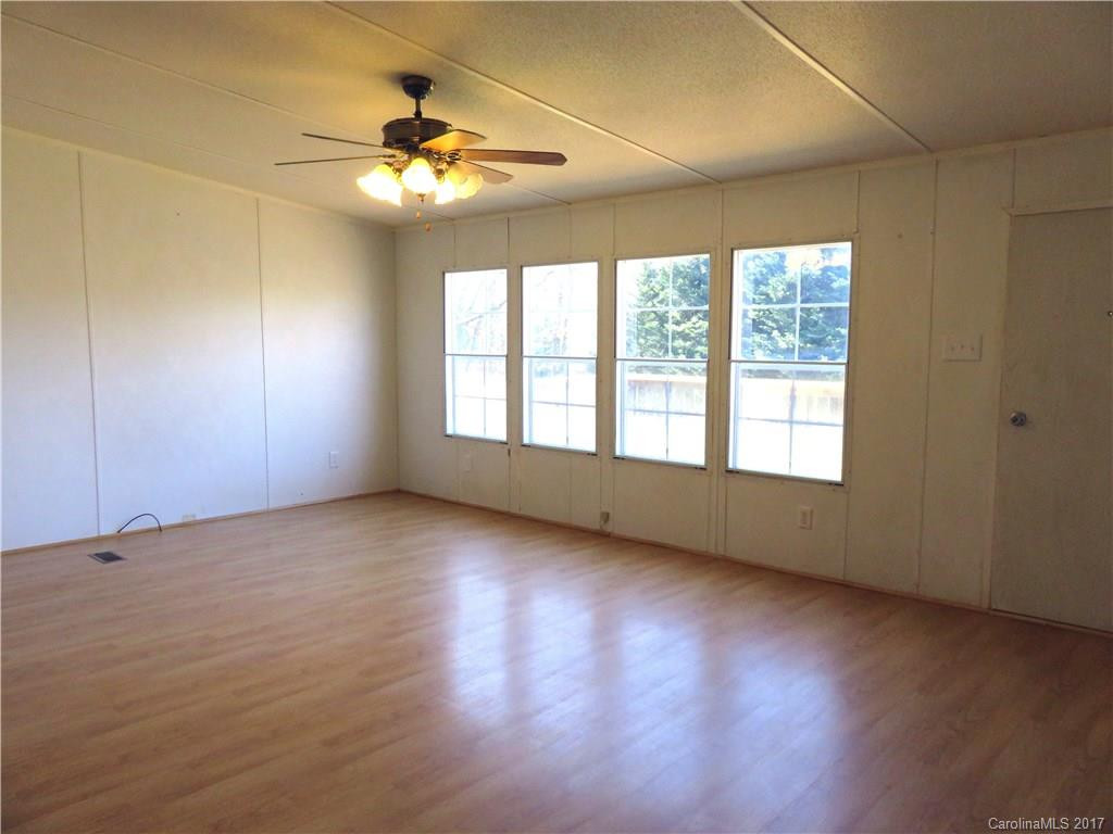 32 Dorothy Lane #9 - Photo 6
