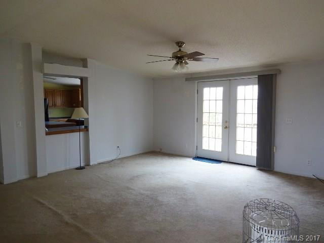 165 River Crest Drive - Photo 4