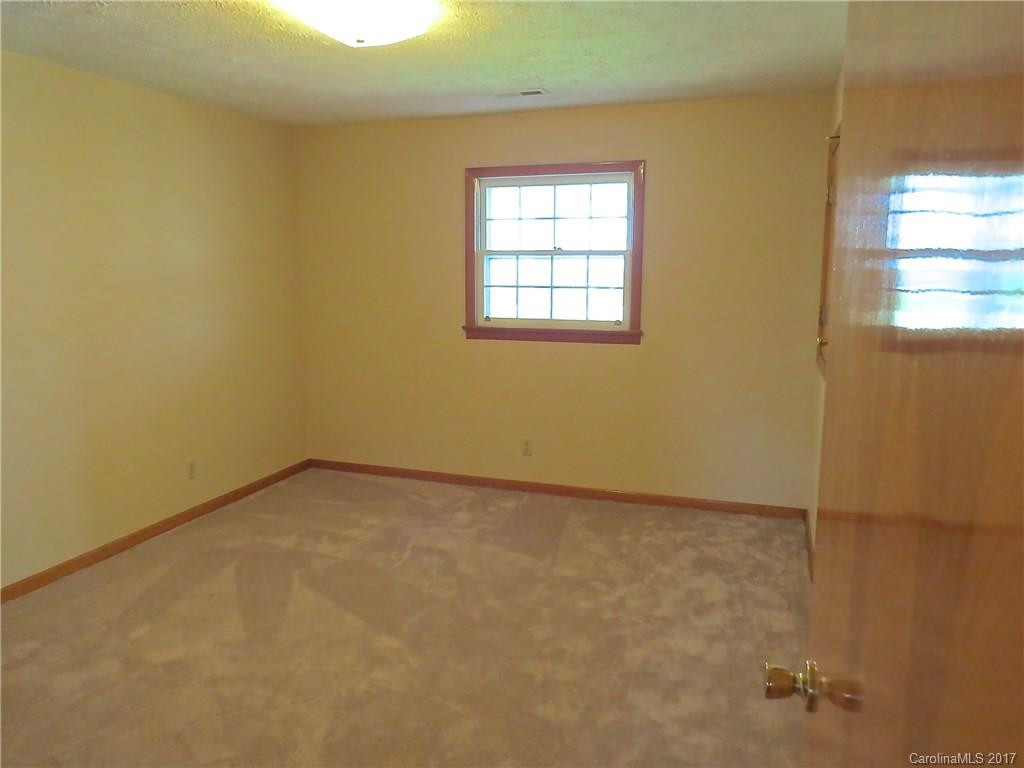80 Tree Haven Drive - Photo 10