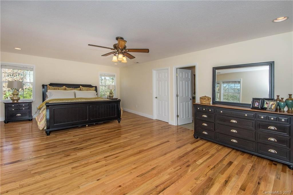 302 Hamlet Park Drive - Photo 13