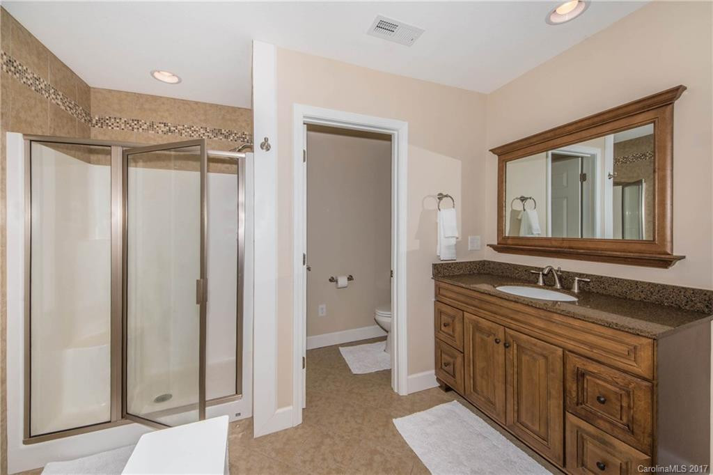 302 Hamlet Park Drive - Photo 15
