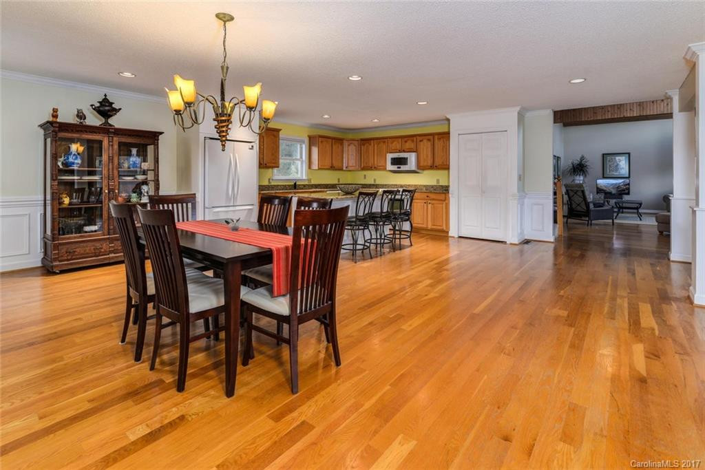 105 Elm Drive - Photo 11