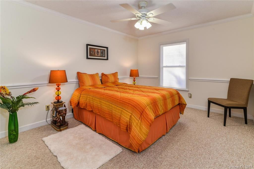 105 Elm Drive - Photo 17
