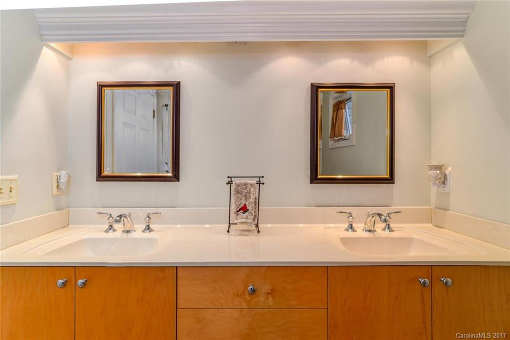 105 Elm Drive - Photo 18