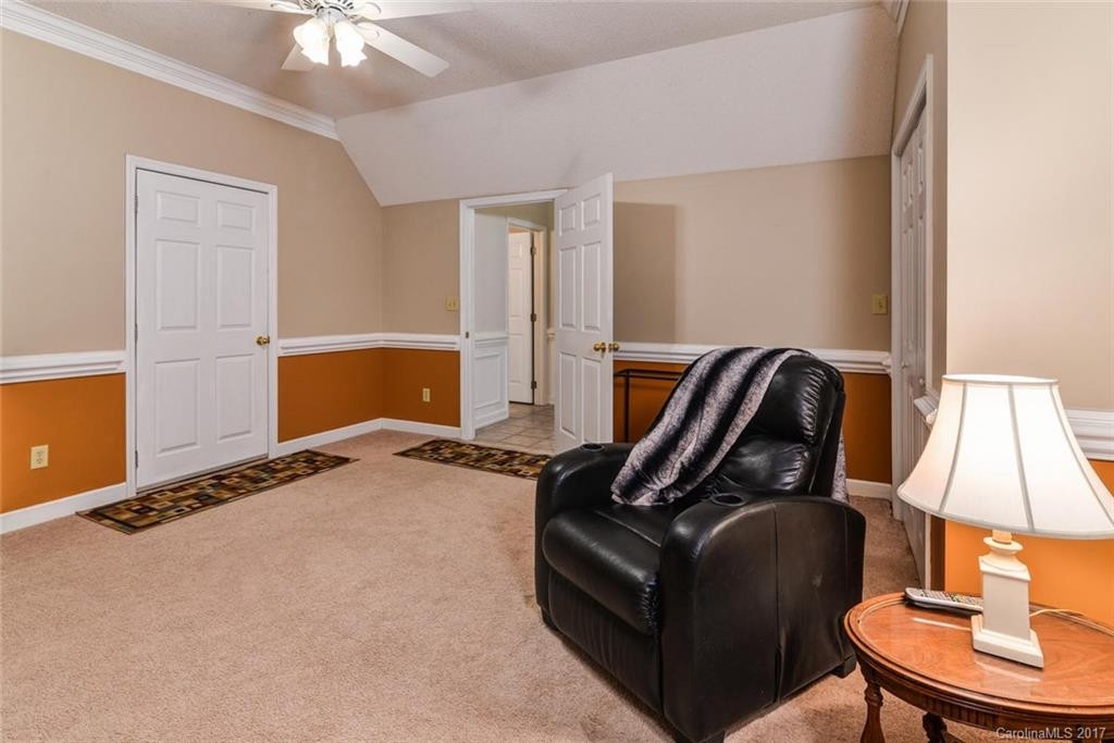 105 Elm Drive - Photo 22