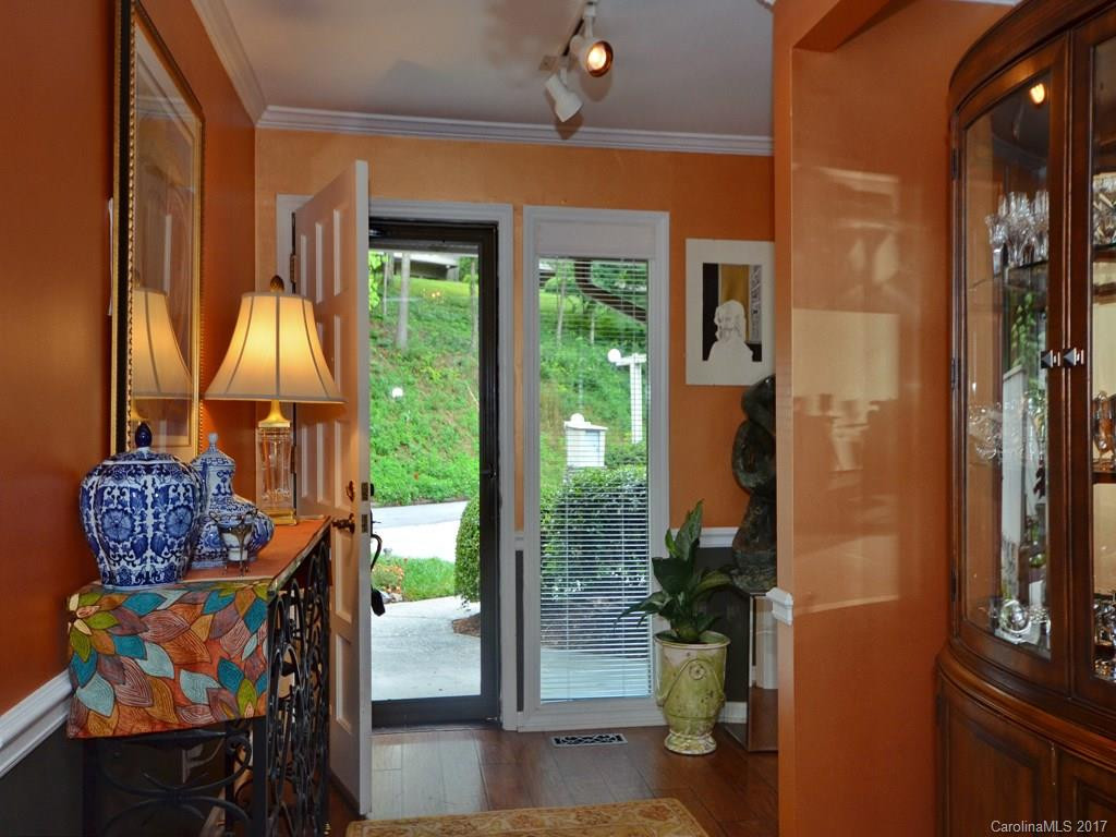201 Timber Drive #1 - Photo 2