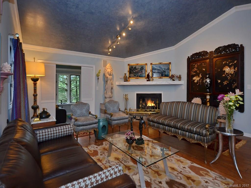 201 Timber Drive #1 - Photo 3