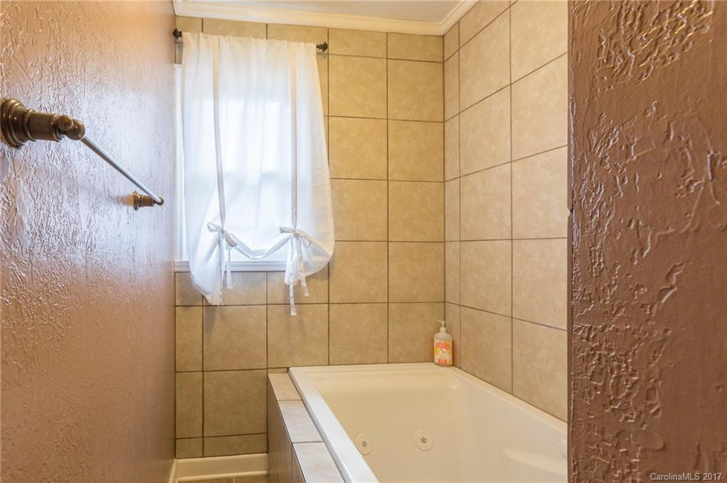 2697 Pine Cove Road - Photo 13