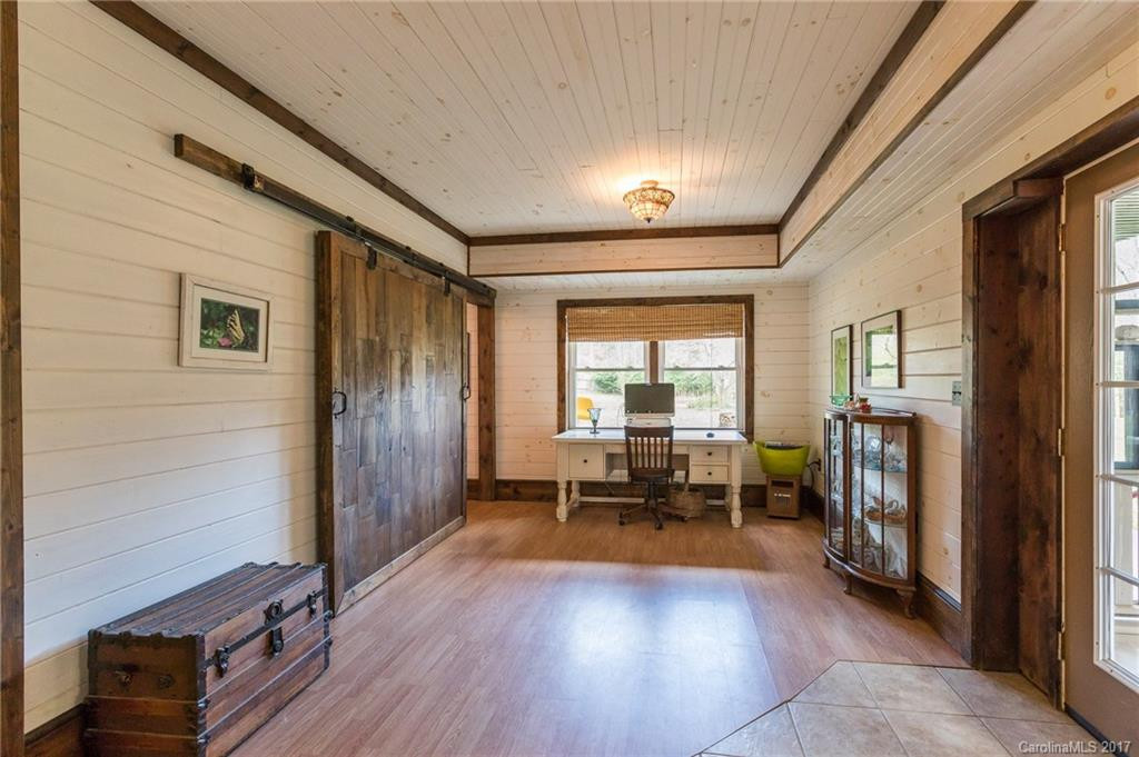 2697 Pine Cove Road - Photo 18