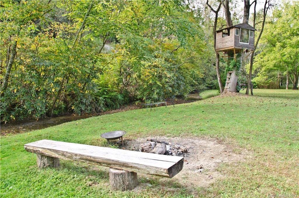 2697 Pine Cove Road - Photo 3