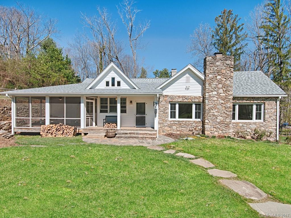 15 Wolfe Cove Road