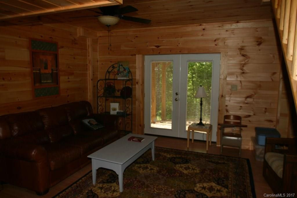 126 Raccoon Ridge - Photo 11