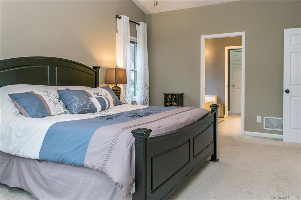 107 Fairway Knoll Drive - Photo 11