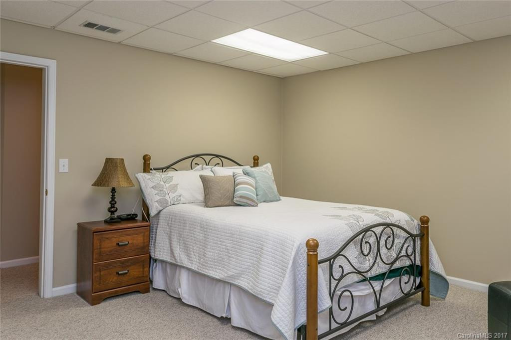 107 Fairway Knoll Drive - Photo 19