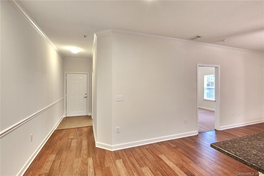1000 Olde Eastwood Village Boulevard #6B - Photo 5