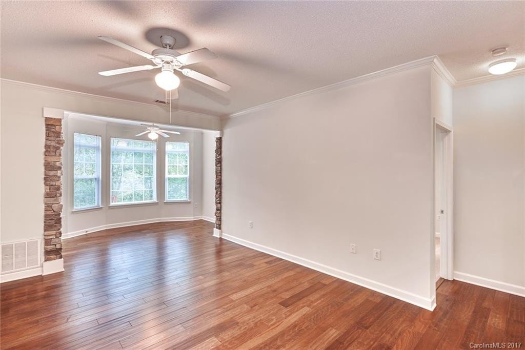1000 Olde Eastwood Village Boulevard #6B - Photo 8