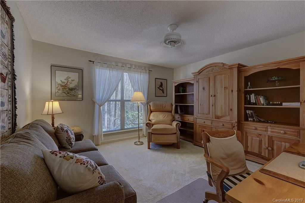 557 Country Club Estates Drive #19 - Photo 16