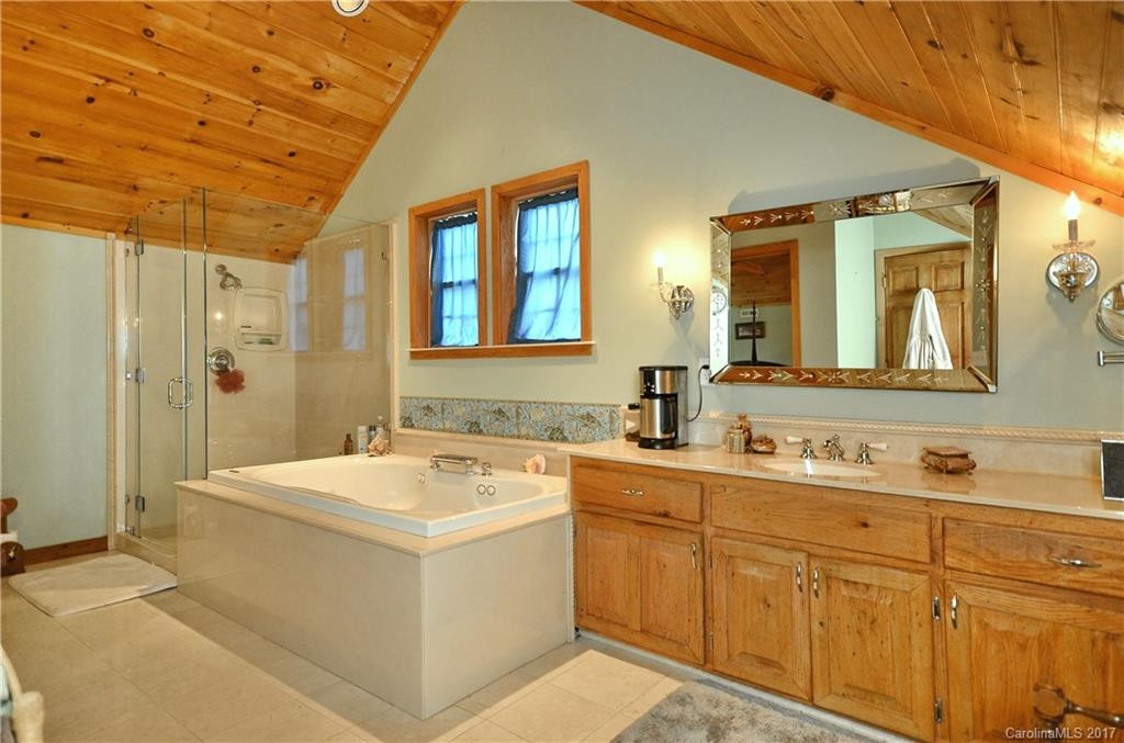 105 Hood Heights - Photo 19