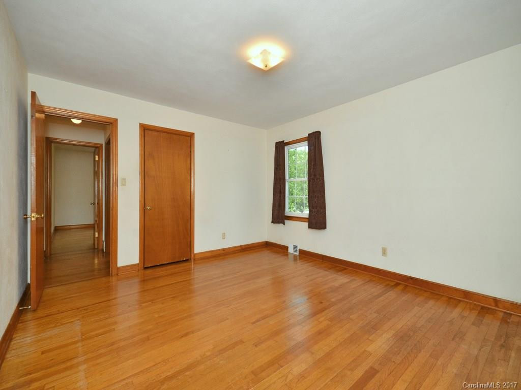 4899 Pigeon Road - Photo 11