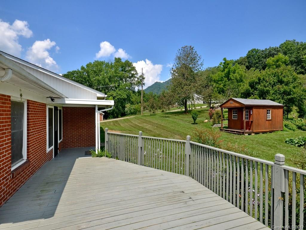 4899 Pigeon Road - Photo 16
