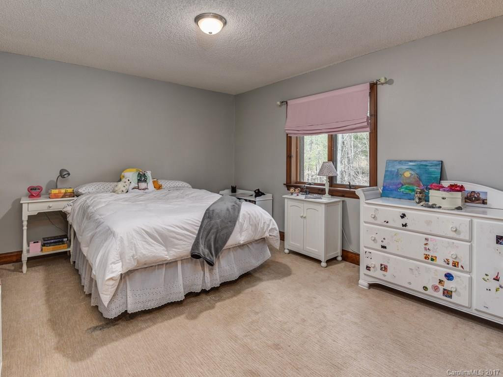 8 Sourwood Lane - Photo 13