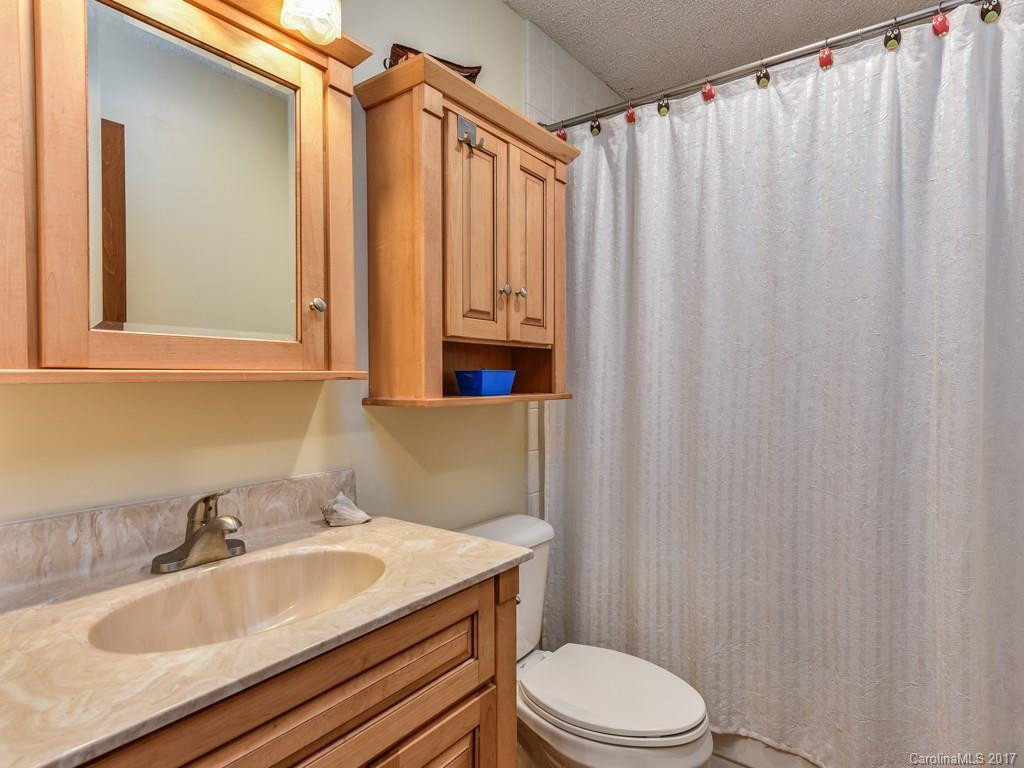 8 Sourwood Lane - Photo 14